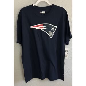 New England Patriots T-Shirt NWT Men Large Navy NFL Football Short Sleeve